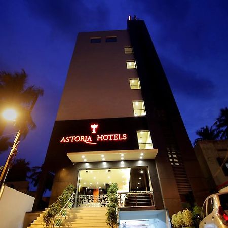 Astoria Hotels Maduráj Kültér fotó