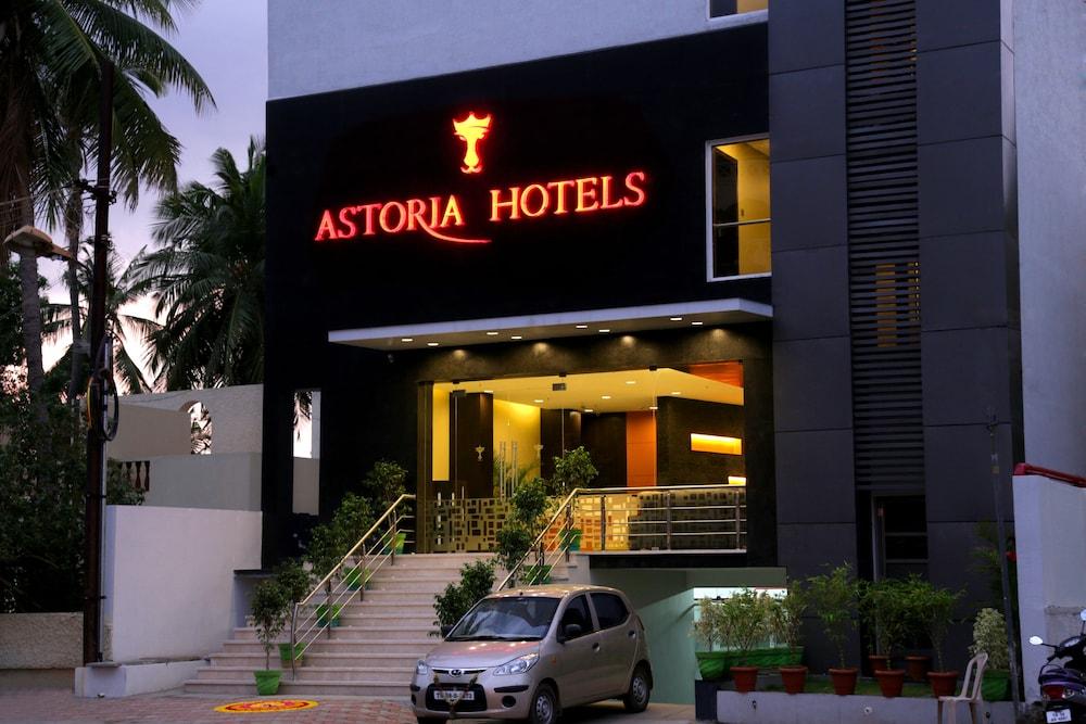 Astoria Hotels Maduráj Kültér fotó