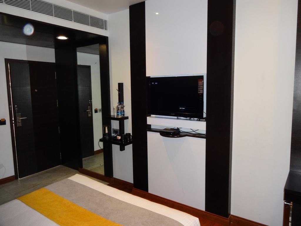 Astoria Hotels Maduráj Kültér fotó