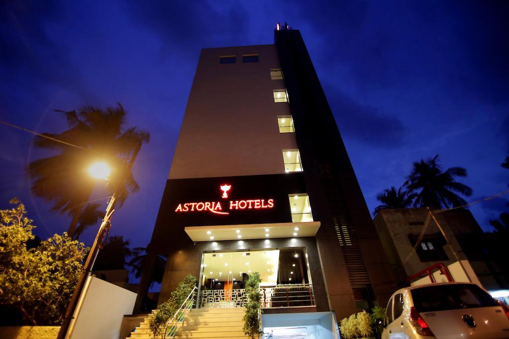 Astoria Hotels Maduráj Kültér fotó